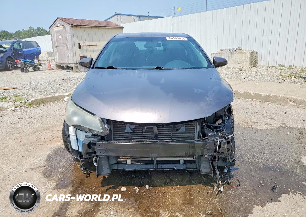 2015 Toyota Camry Xse VIN:4T1BF1FK3FU485611 - 5