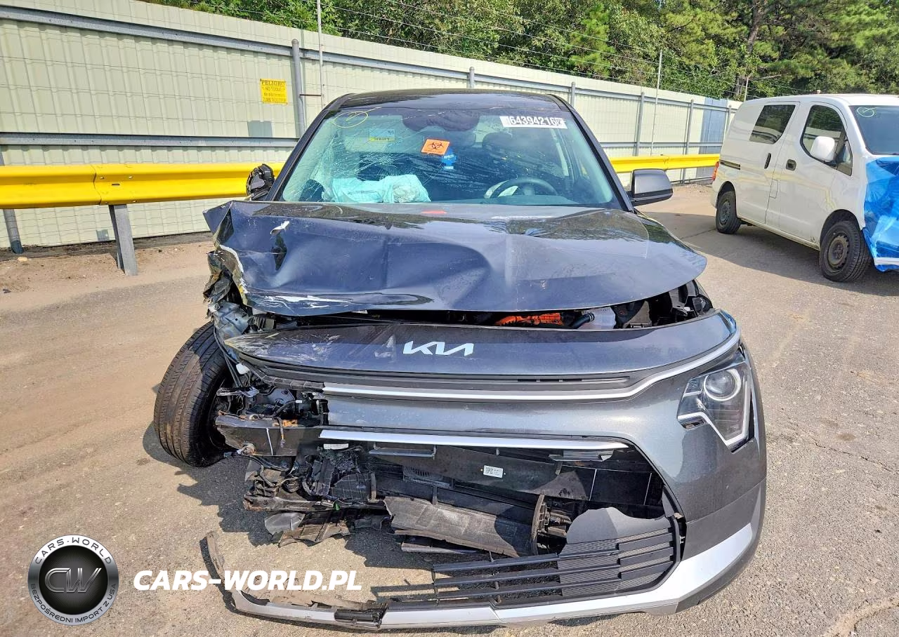 2026 Kia Niro Lx VIN:KNDCP3LE6T5317693 - 5