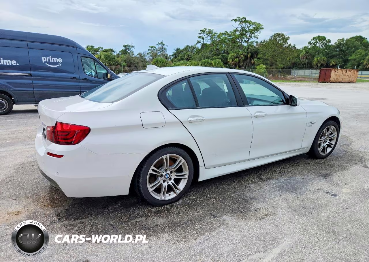 2012 BMW 528 Xi VIN:WBAXH5C56CDW10457 - 3