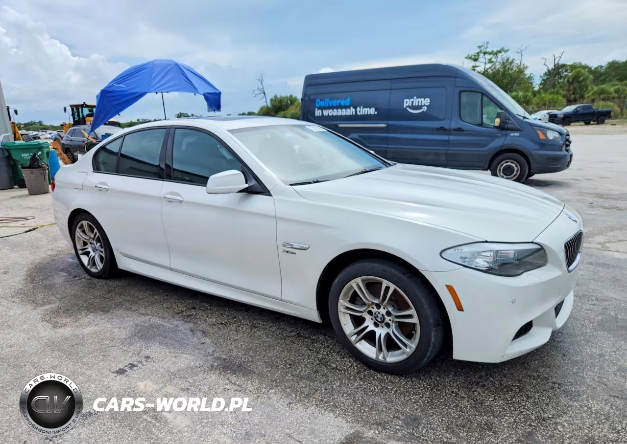 2012 BMW 528 Xi VIN:WBAXH5C56CDW10457 - 4