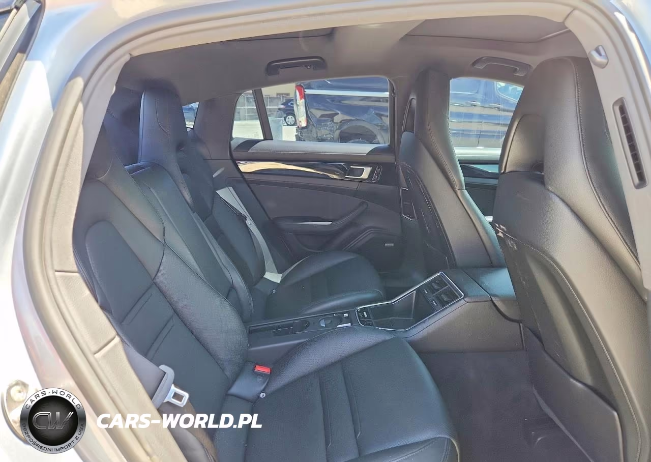 2020 Porsche Panamera 4 E-Hybrid VIN:WP0AE2A7XLL130562 - 10