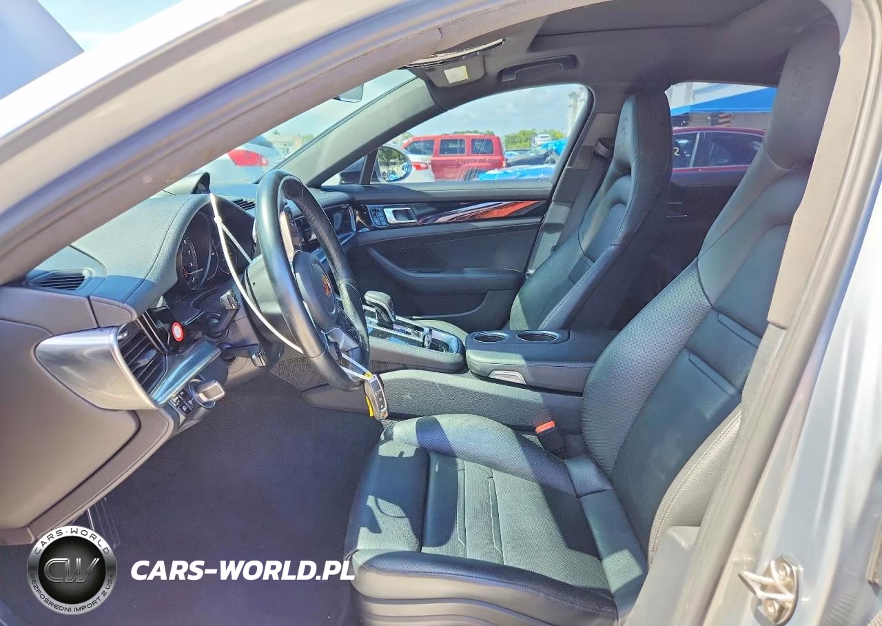 2020 Porsche Panamera 4 E-Hybrid VIN:WP0AE2A7XLL130562 - 7