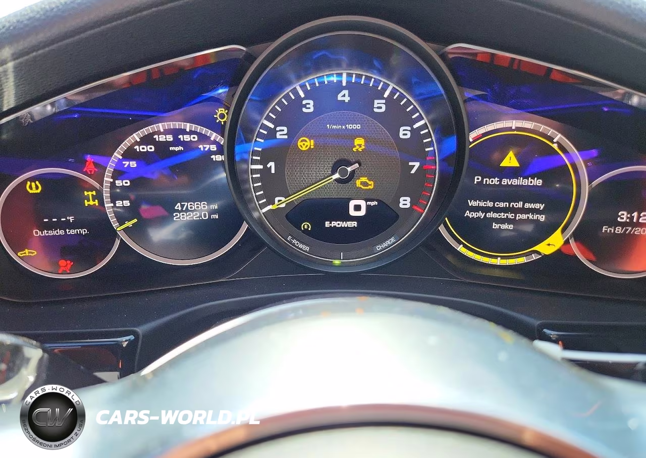 2020 Porsche Panamera 4 E-Hybrid VIN:WP0AE2A7XLL130562 - 9