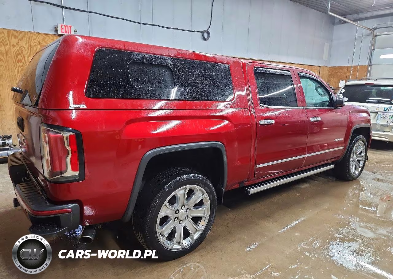 2018 GMC Sierra K1500 Denali VIN:3GTU2PEJ2JG445469 - 3