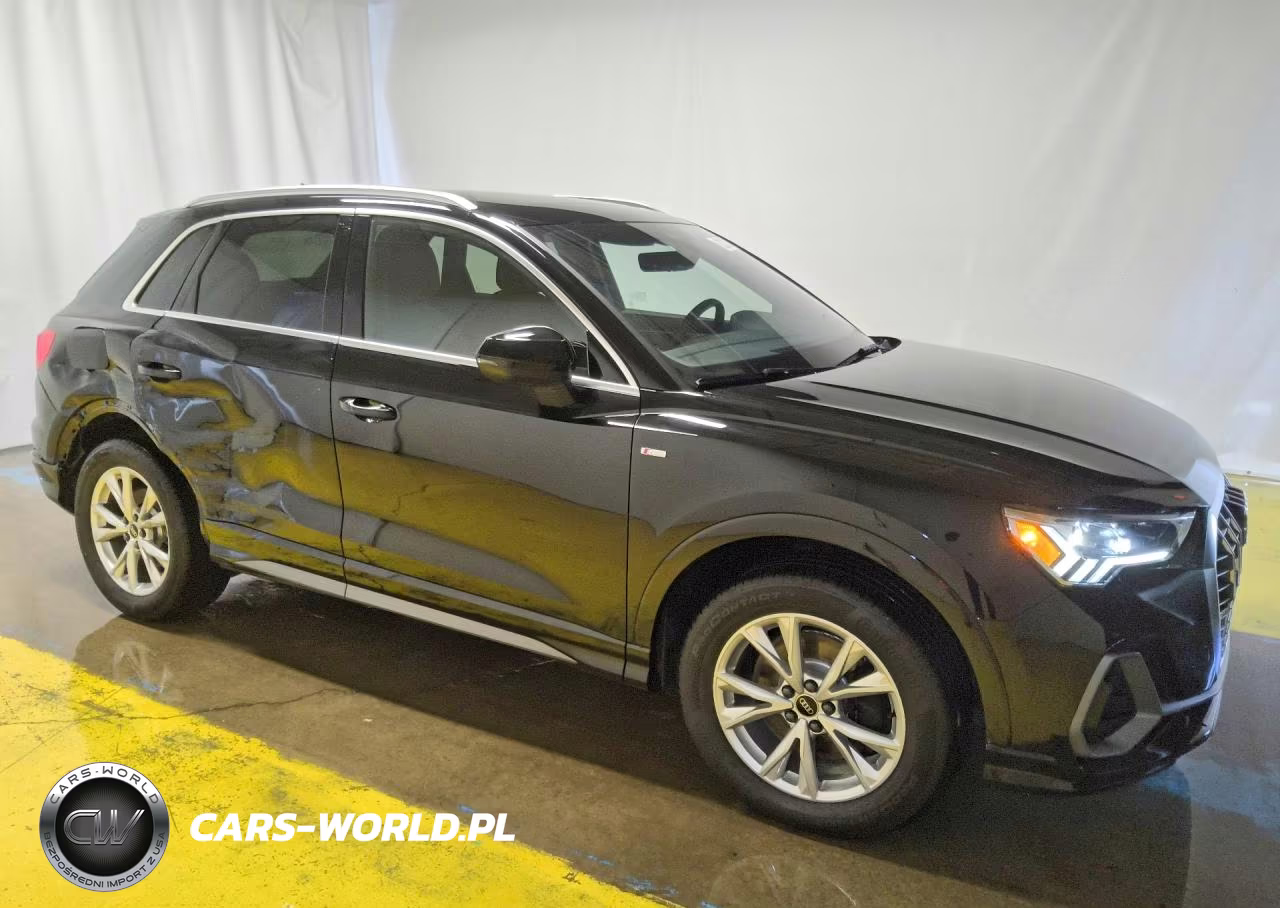 2025 Audi Q3 Premium S Line 45 VIN:WA1DECF31S1107023 - 4
