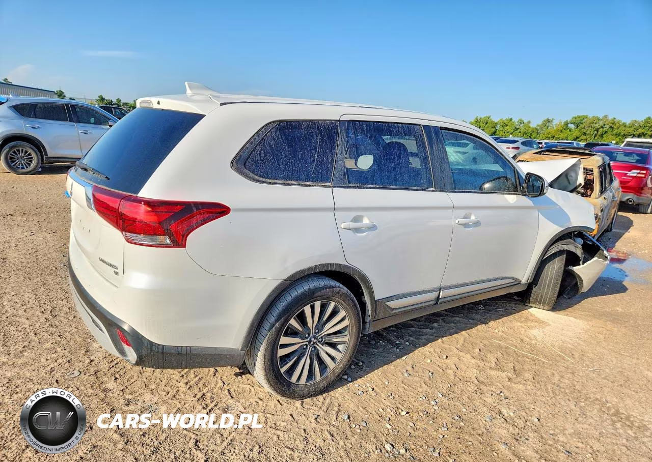 2019 Mitsubishi Outlander Se VIN:JA4AD3A35KZ054941 - 3