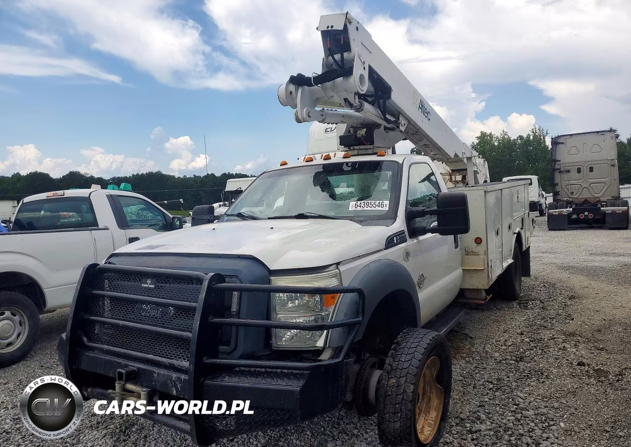 2014 Ford F550 Super Duty Bucket Truck