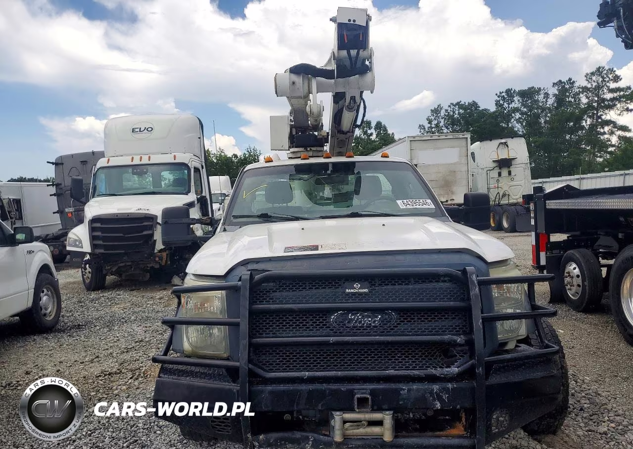 2014 Ford F550 Super Duty Bucket Truck VIN:1FDUF5GT9EEB82476 - 5