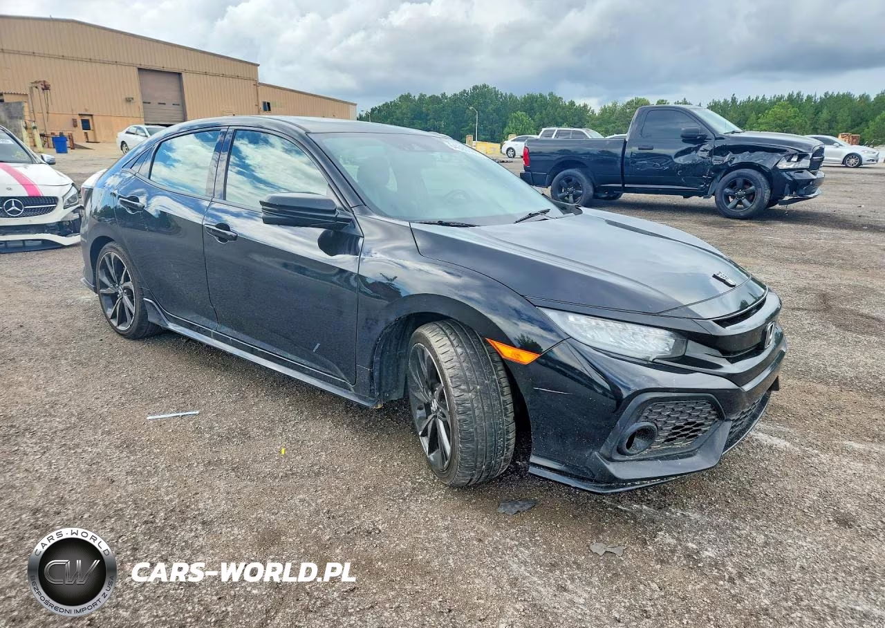 2019 Honda Civic Sport Touring VIN:SHHFK7H95KU221080 - 4