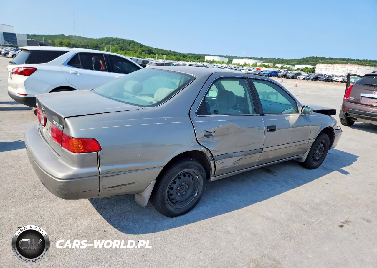 2000 Toyota Camry Ce VIN:4T1BG22KXYU639209 - 3