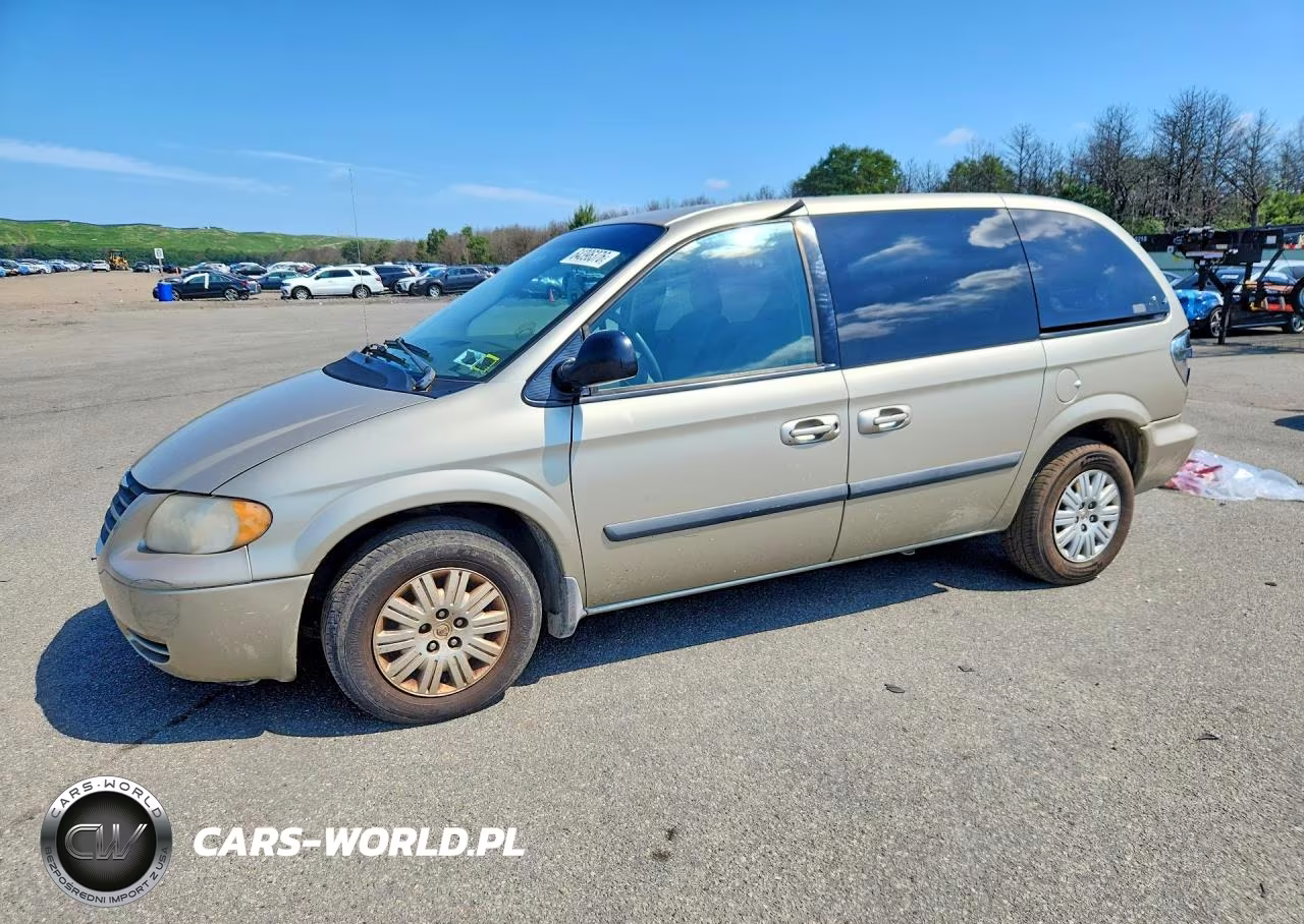 2005 Chrysler Town & Country