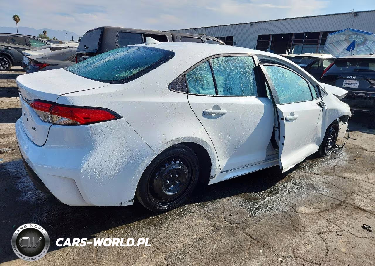 2026 Toyota Corolla Le VIN:5YFB4MDE2TP401585 - 3