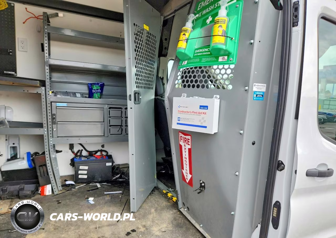 2025 Ford Transit T-250 VIN:1FTBR2X81SKA82883 - 11