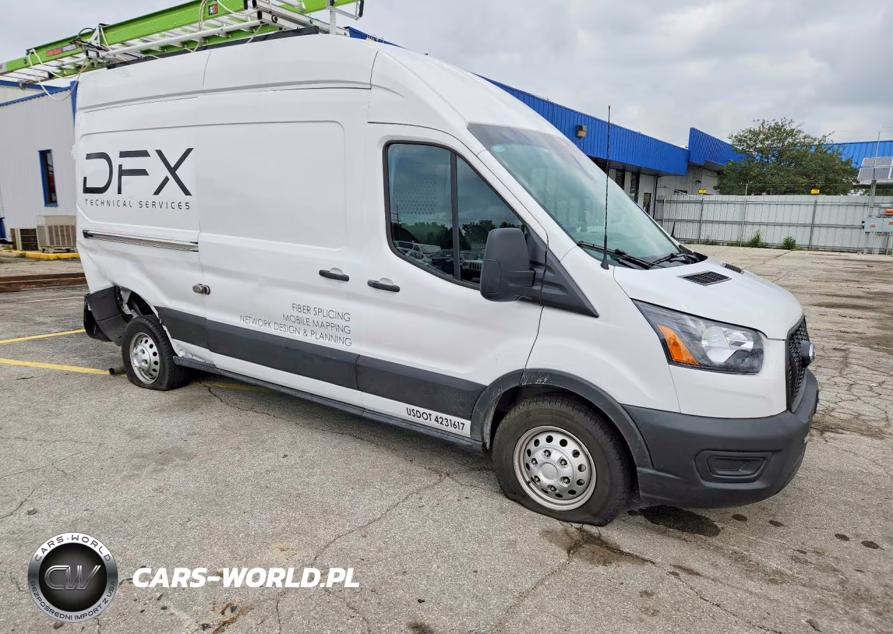 2025 Ford Transit T-250 VIN:1FTBR2X81SKA82883 - 4