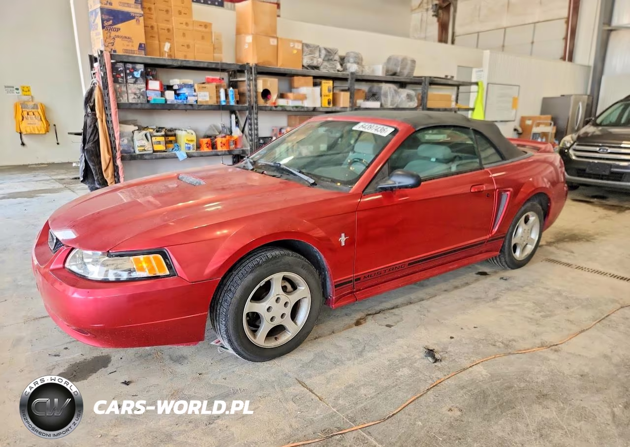 2000 Ford Mustang