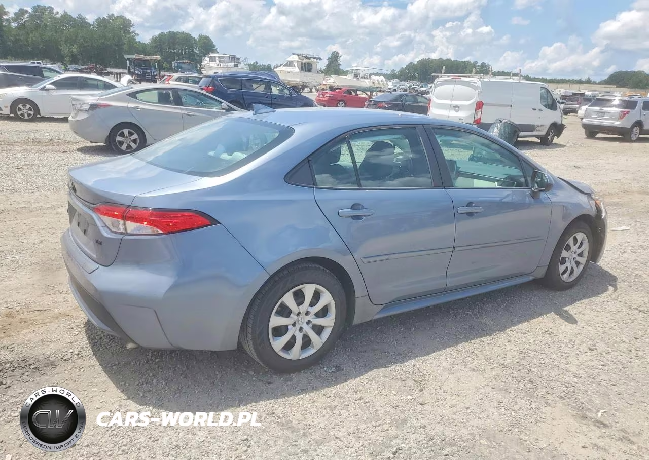 2020 Toyota Corolla Le VIN:5YFEPRAE5LP111282 - 3