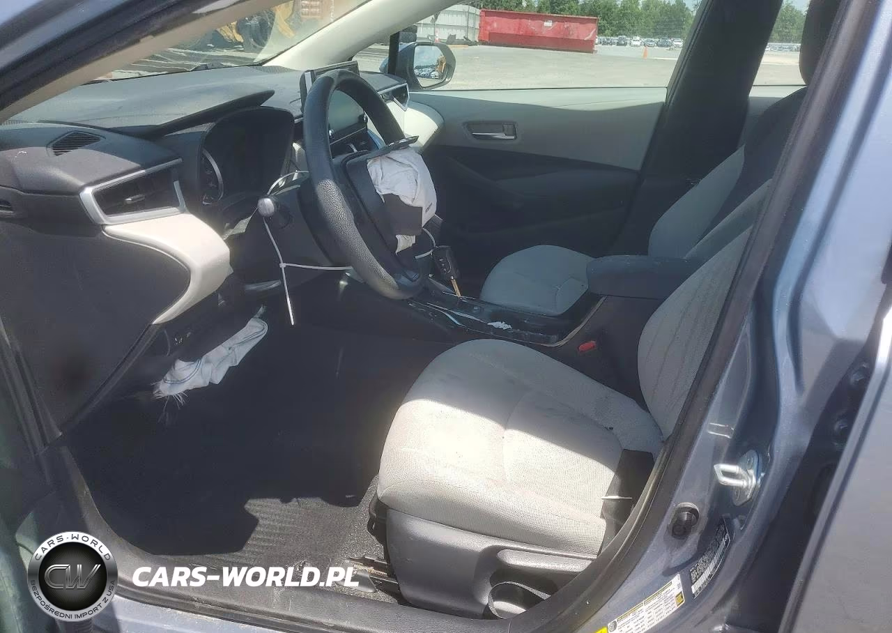 2020 Toyota Corolla Le VIN:5YFEPRAE5LP111282 - 7