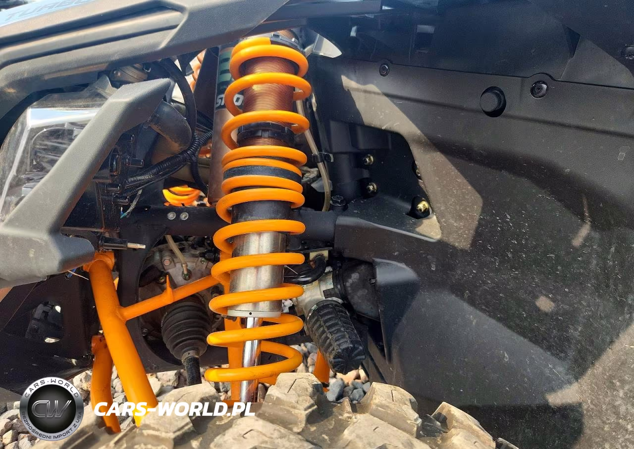 2025 Can-Am Maverick X3 Utility Vehicle VIN:3JBVGAV48SE000604 - 7