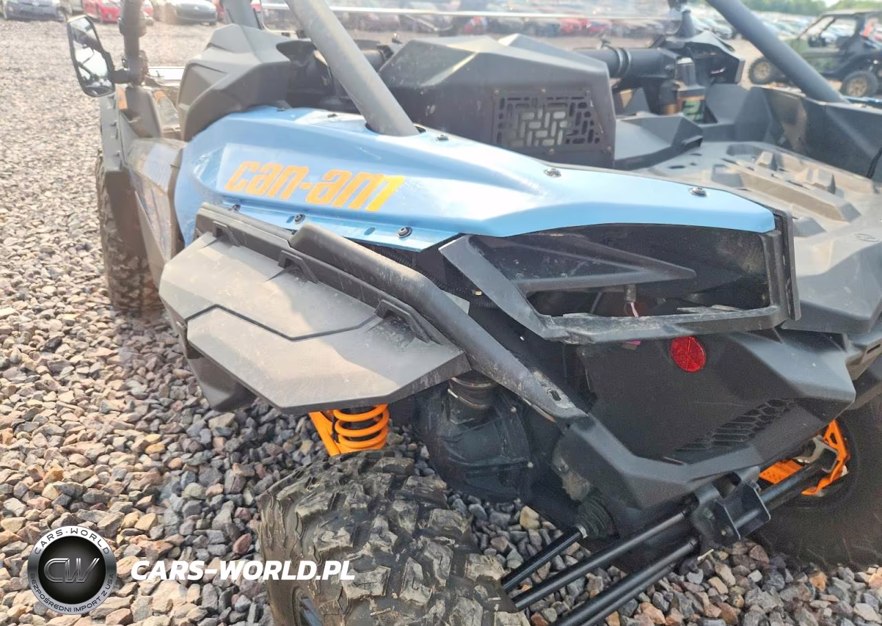 2025 Can-Am Maverick X3 Utility Vehicle VIN:3JBVGAV48SE000604 - 9