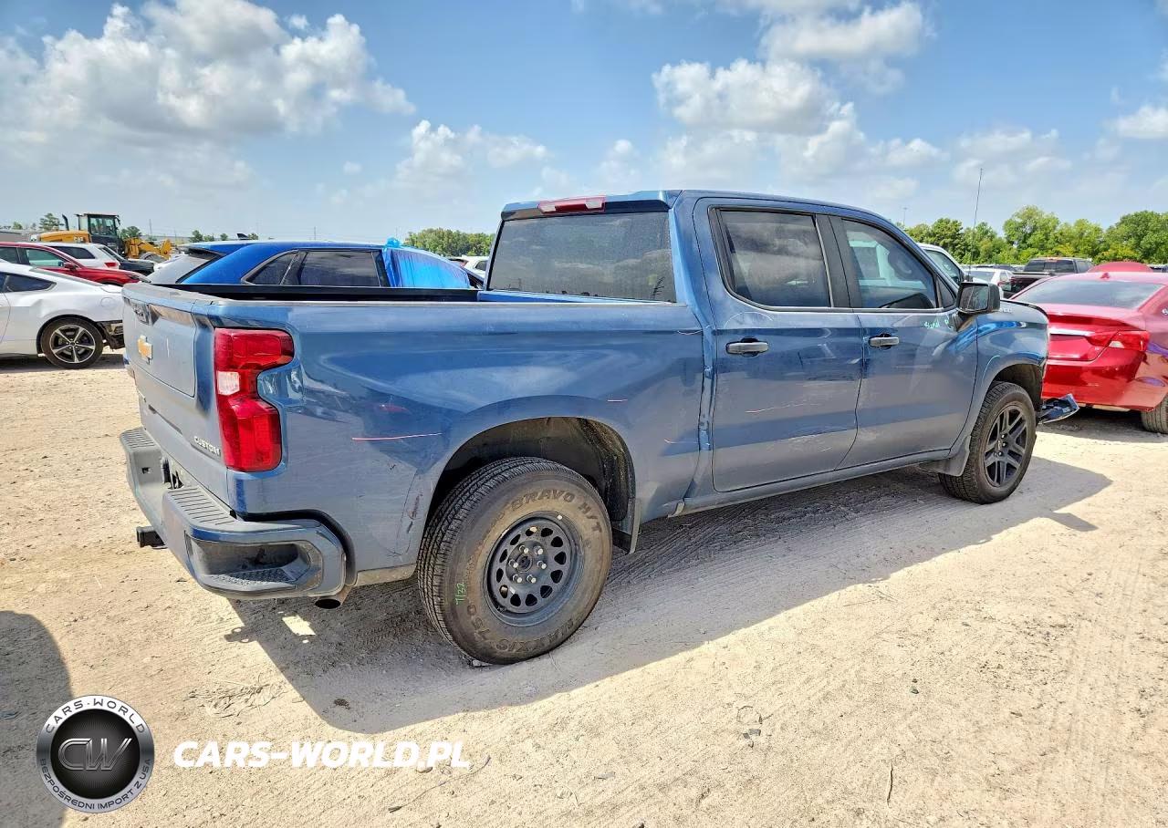 2024 Chevrolet Silverado C1500 Custom VIN:1GCPABEK4RZ401500 - 3