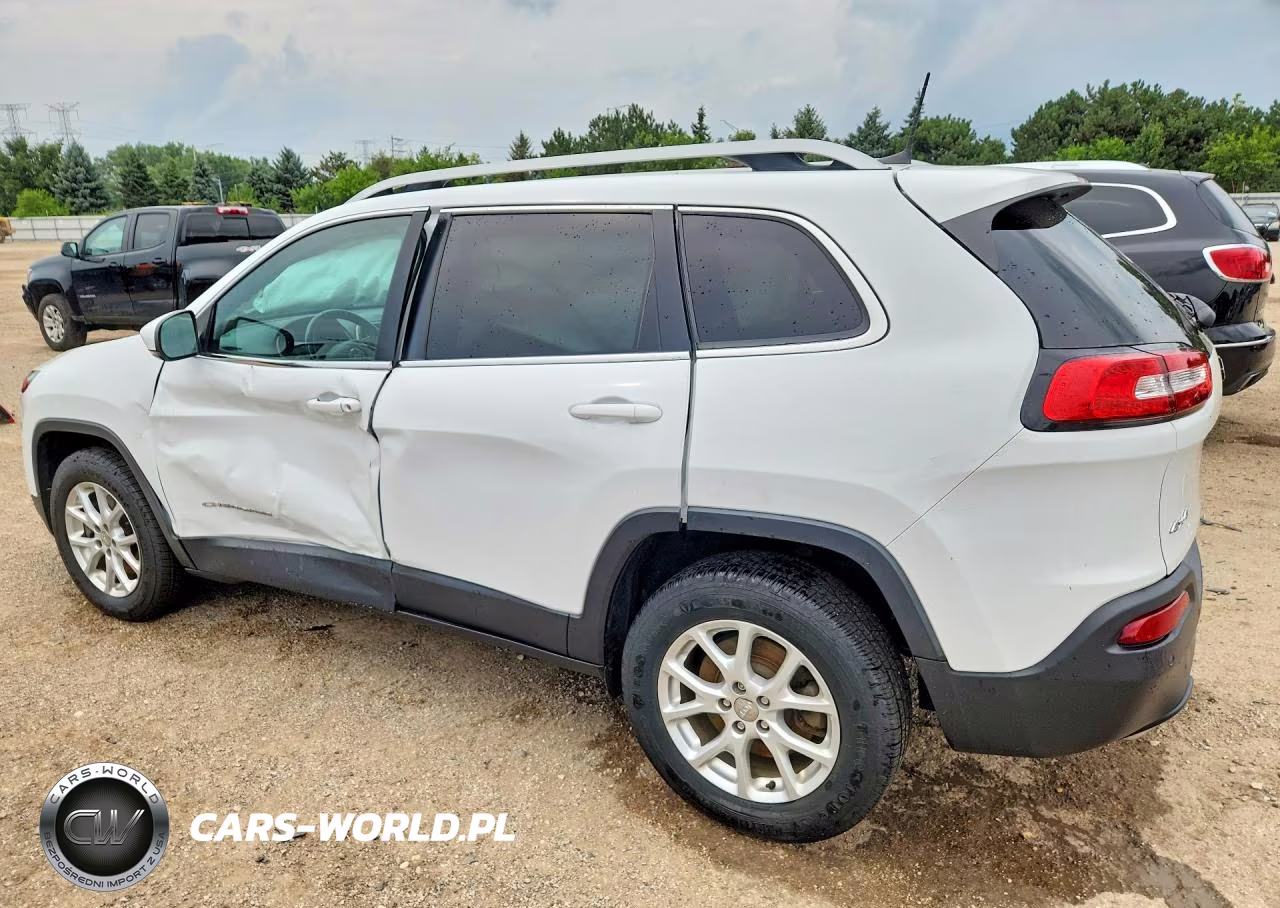 2017 Jeep Cherokee Latitude VIN:1C4PJMCS1HW529708 - 2