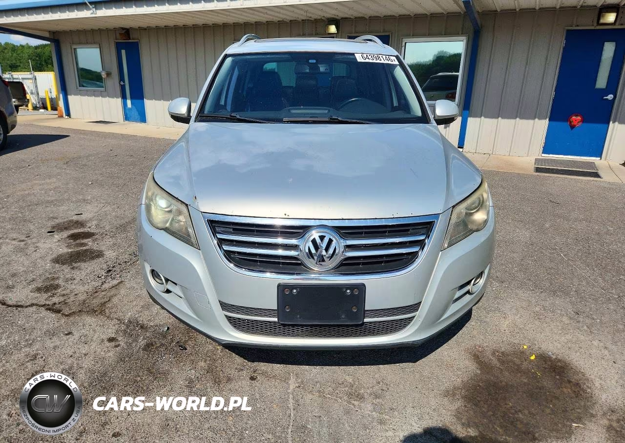 2011 Volkswagen Tiguan S VIN:WVGAV7AX2BW547129 - 5