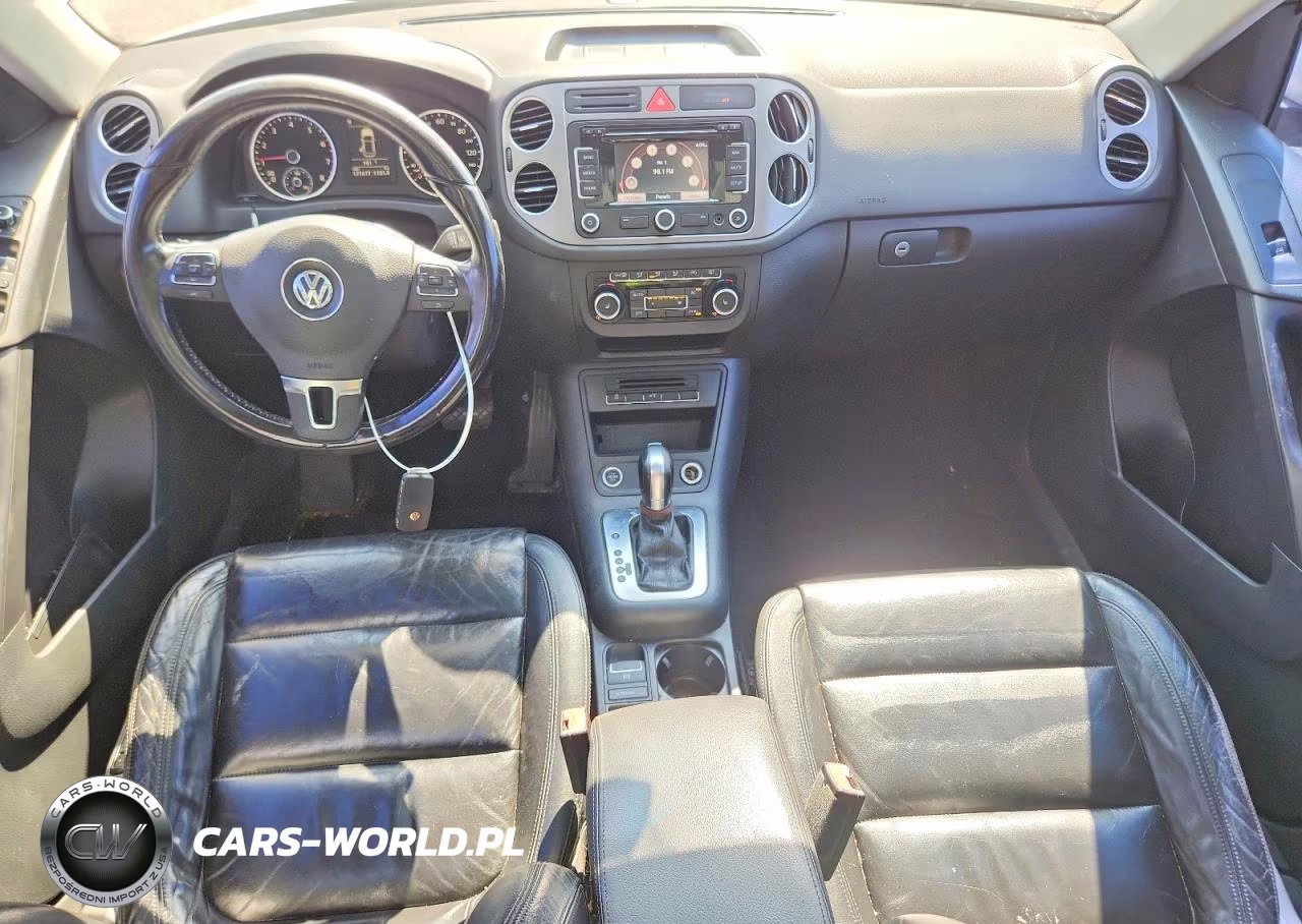 2011 Volkswagen Tiguan S VIN:WVGAV7AX2BW547129 - 8