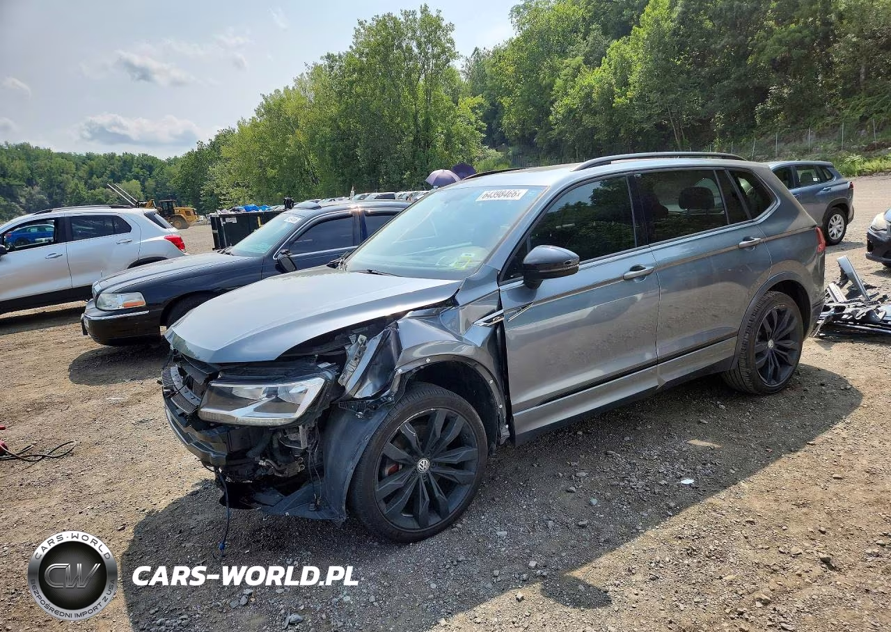 2020 Volkswagen Tiguan Se VIN:3VV2B7AX5LM152821 - 1