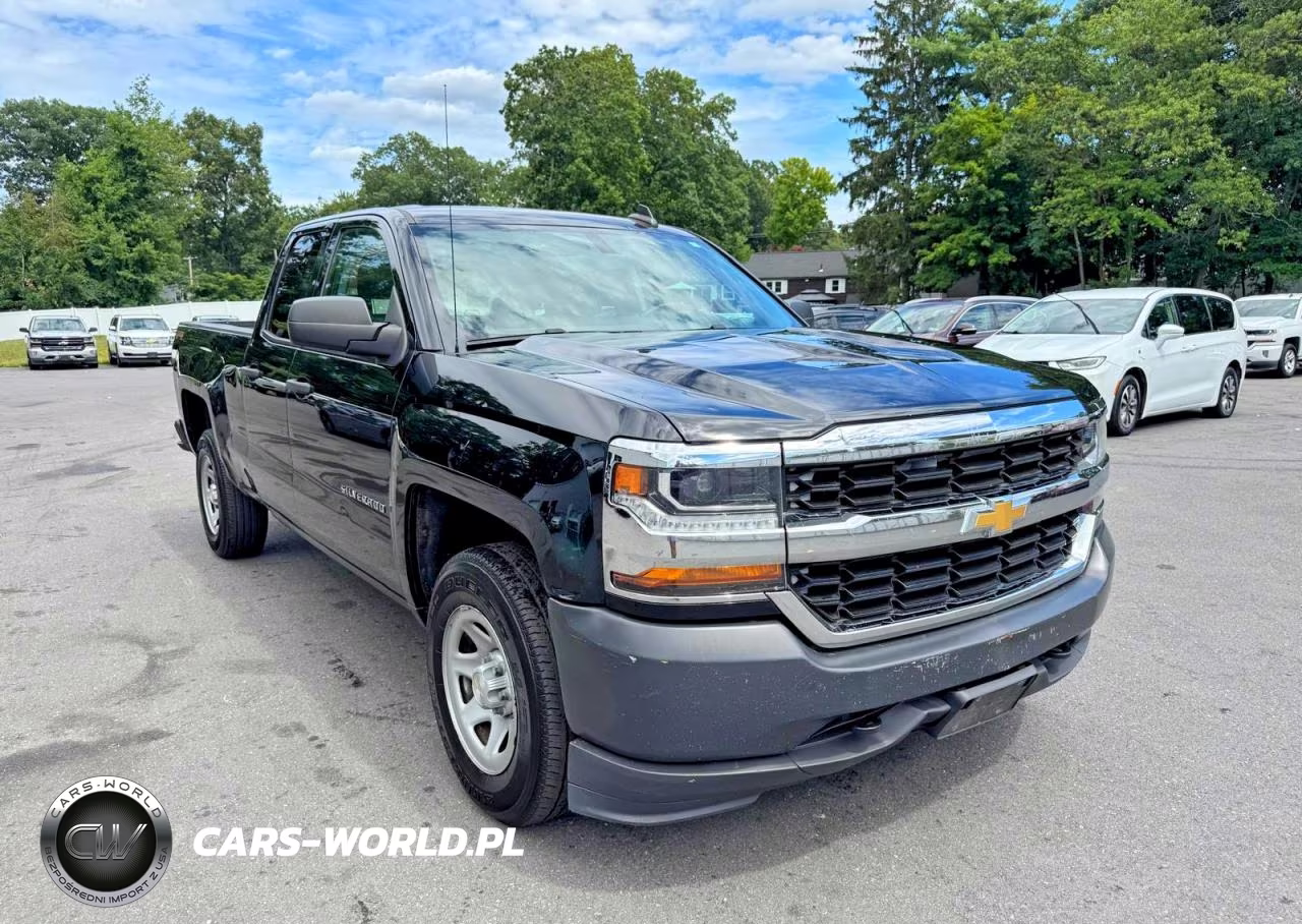 2017 Chevrolet Silverado K1500 VIN:1GCVKNEHXHZ149177 - 4