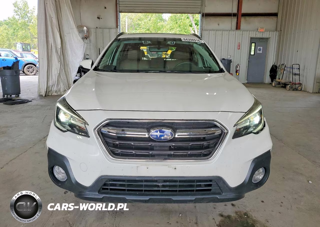 2018 Subaru Outback Touring VIN:4S4BSATC9J3391336 - 5