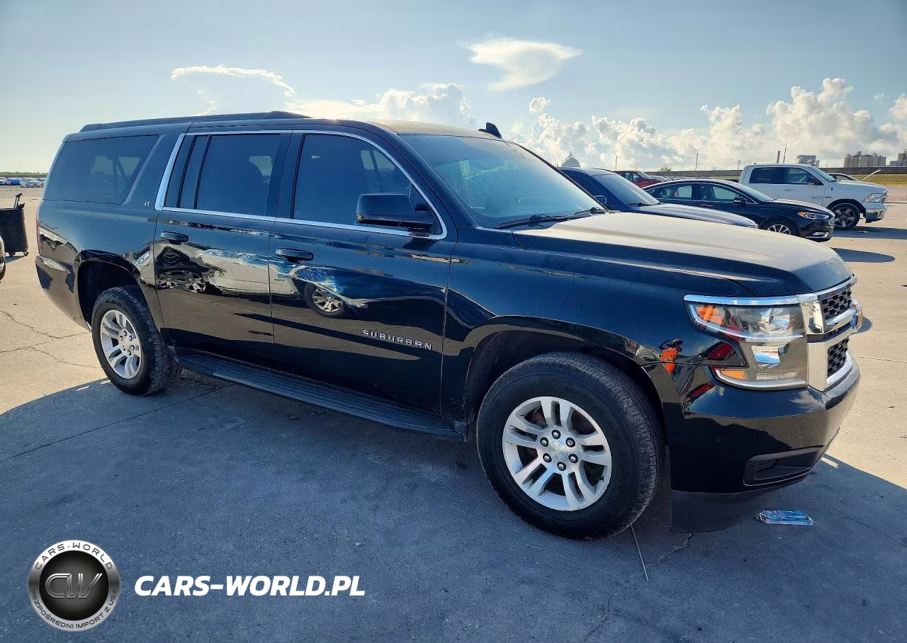 2019 Chevrolet Suburban K1500 Lt VIN:1GNSKHKC5KR122738 - 4