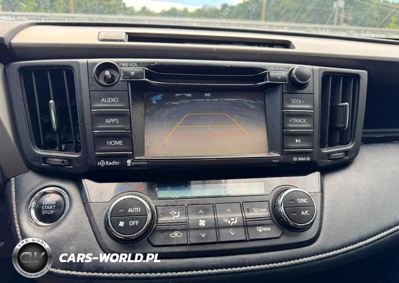 2018 Toyota Rav4 Xle VIN:2T3RFREV4JW857885 - 11