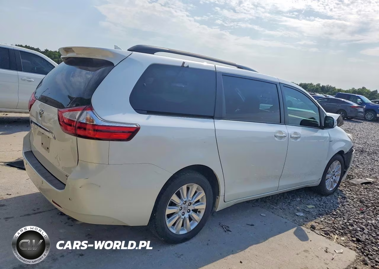 2016 Toyota Sienna Limited 7-Passenger VIN:5TDDK3DC9GS130531 - 3