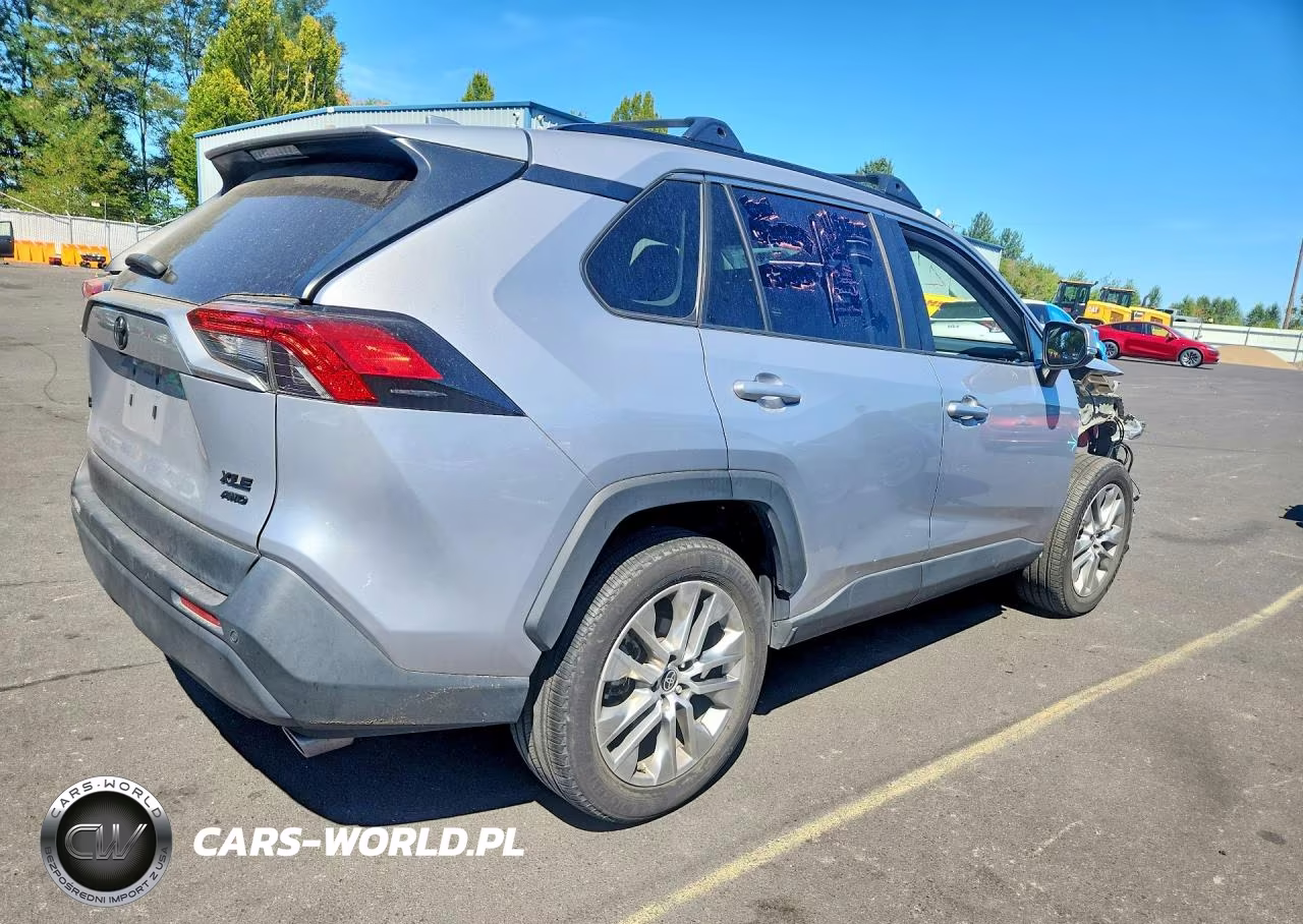 2022 Toyota Rav4 Xle Premium VIN:2T3A1RFV9NC289182 - 3