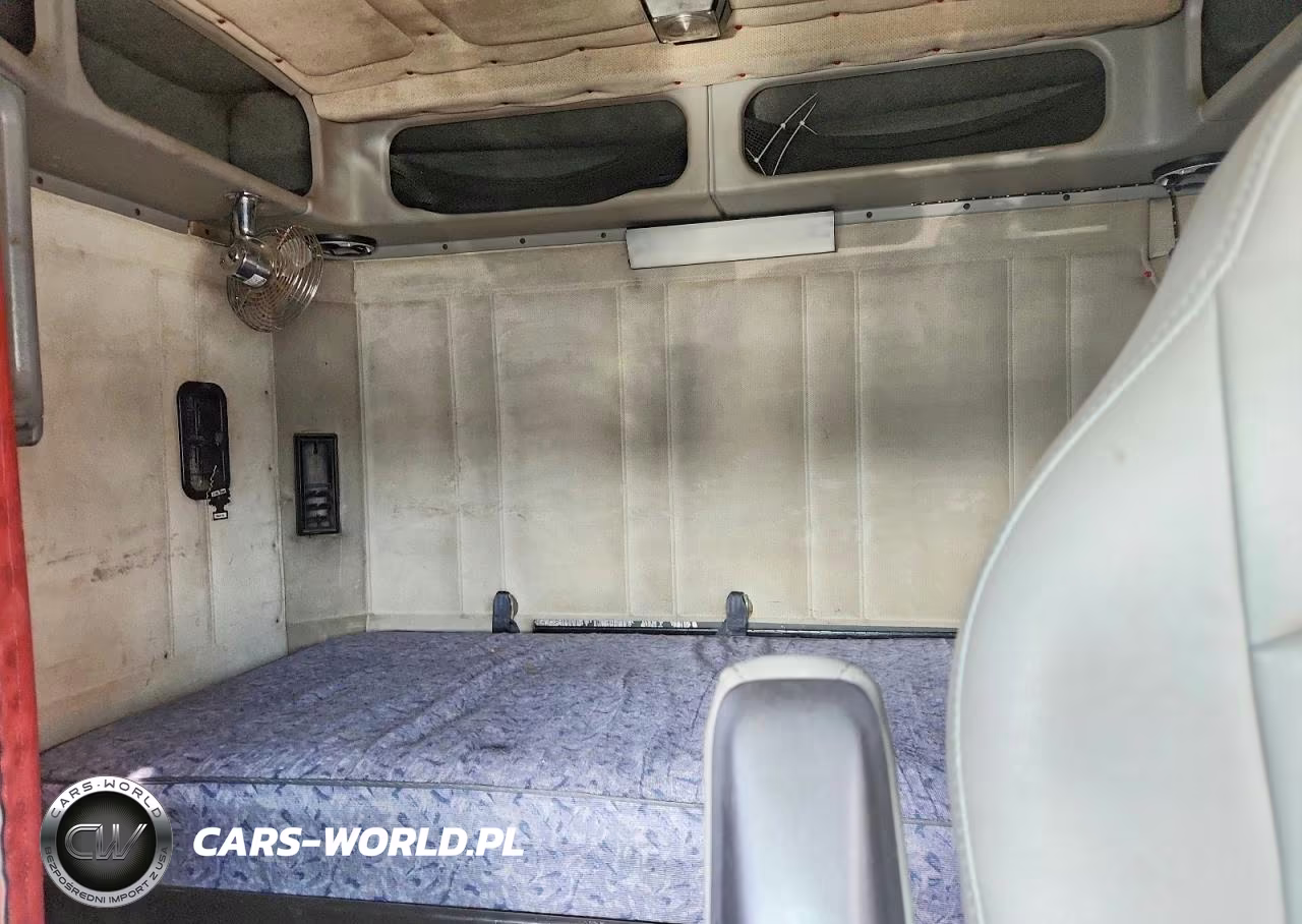 1997 Freightliner Conventional Fld112 VIN:1FUY3MDB9VP627302 - 10