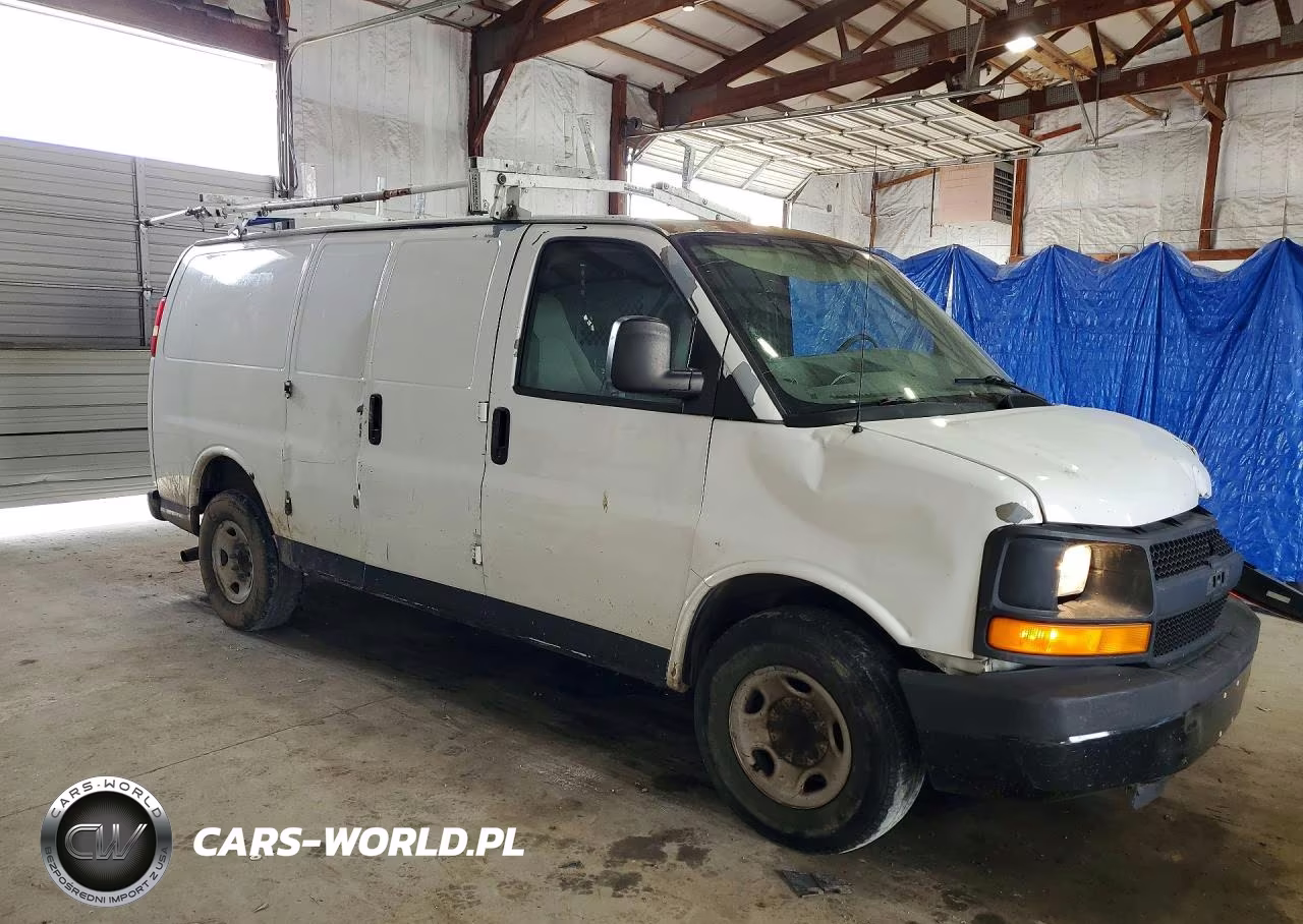 2009 Chevrolet Express G2500 VIN:1GCGG25C191170836 - 4