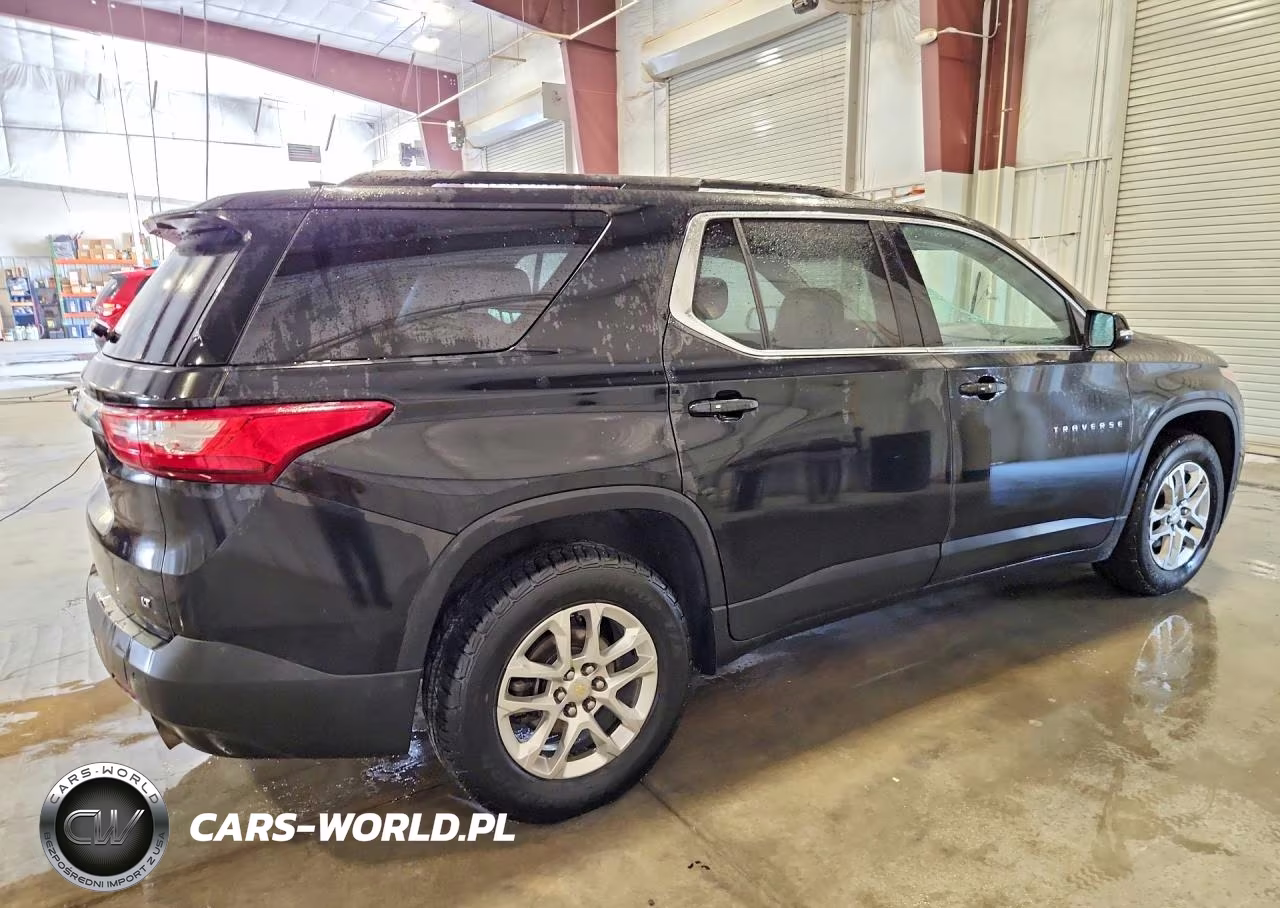 2019 Chevrolet Traverse Lt VIN:1GNEVGKW1KJ236503 - 3
