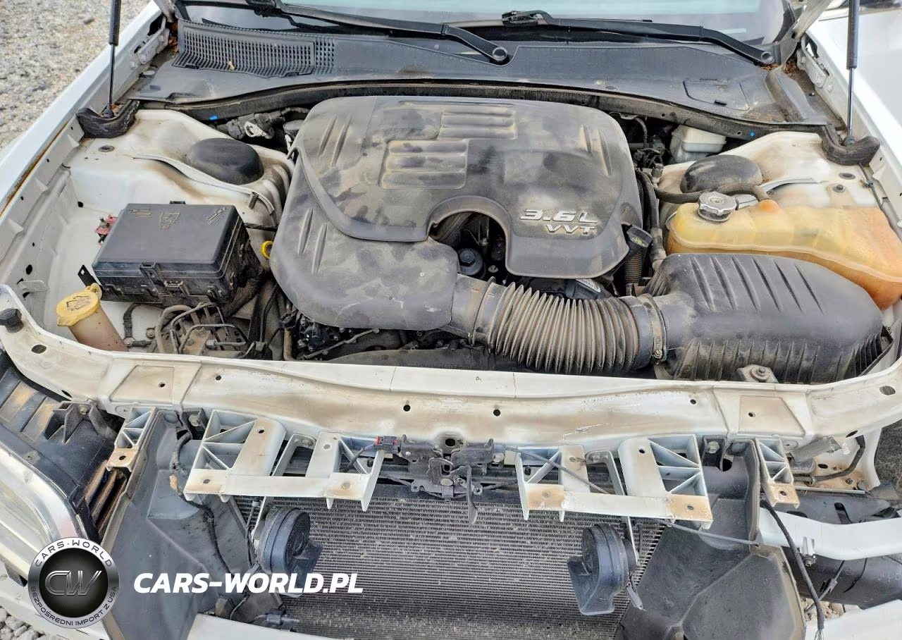 2012 Chrysler 300 Limited VIN:2C3CCACG0CH182306 - 11