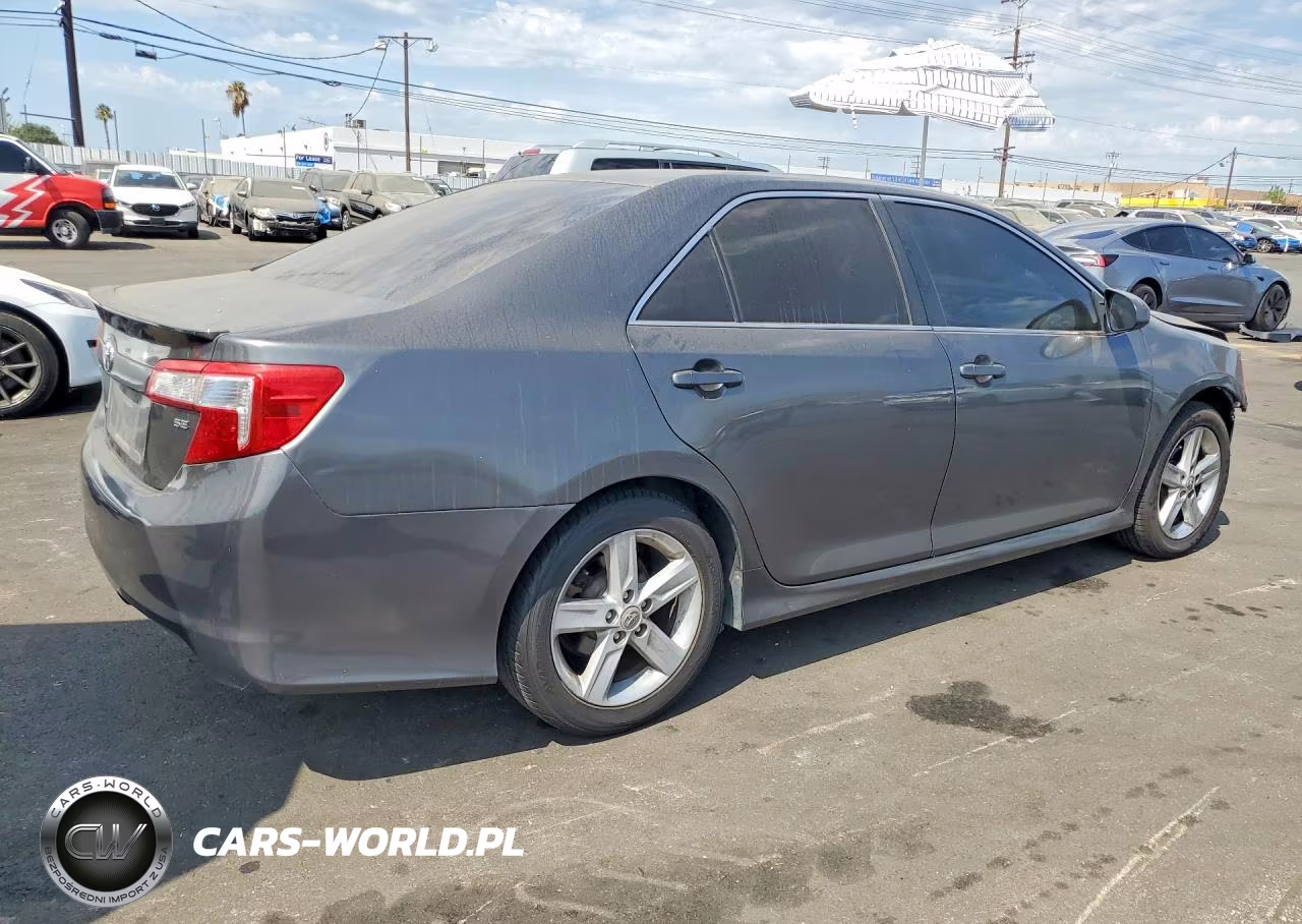 2013 Toyota Camry Se VIN:4T1BF1FK6DU205600 - 3