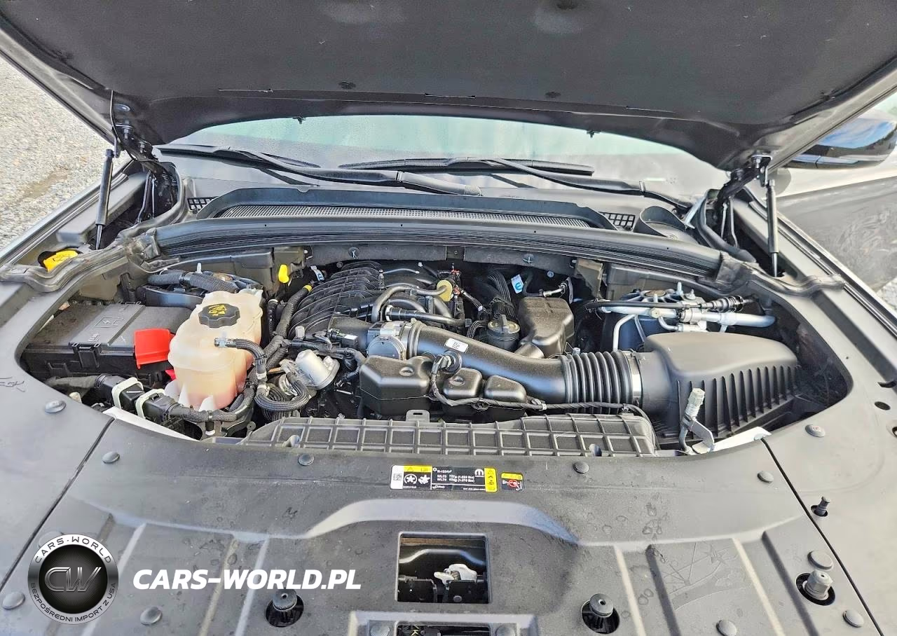 2024 Jeep Grand Cherokee Laredo VIN:1C4RJGAG1R8546569 - 12