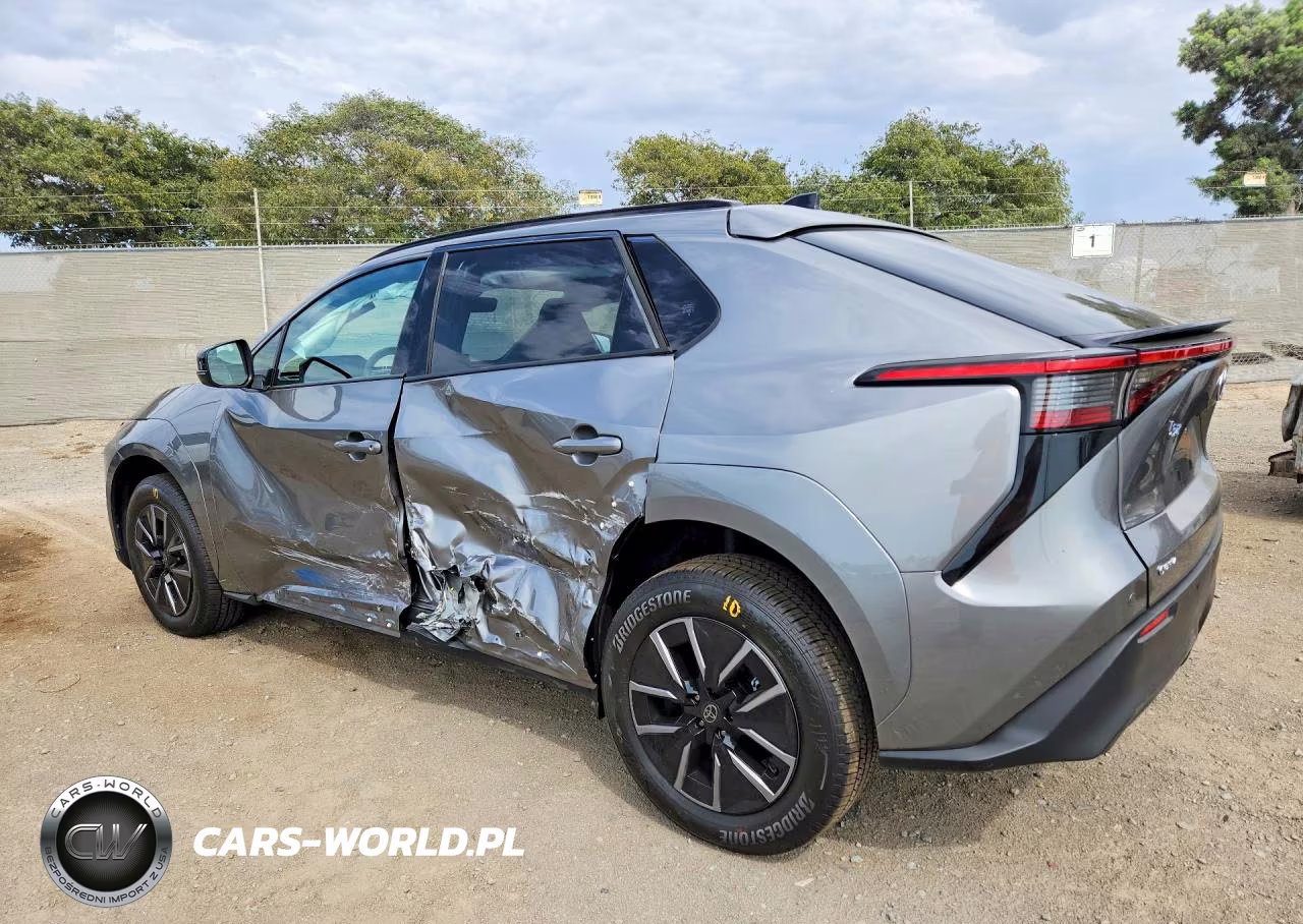 2026 Toyota Bz Xle Plus VIN:JTMBCAEB8TA010936 - 2