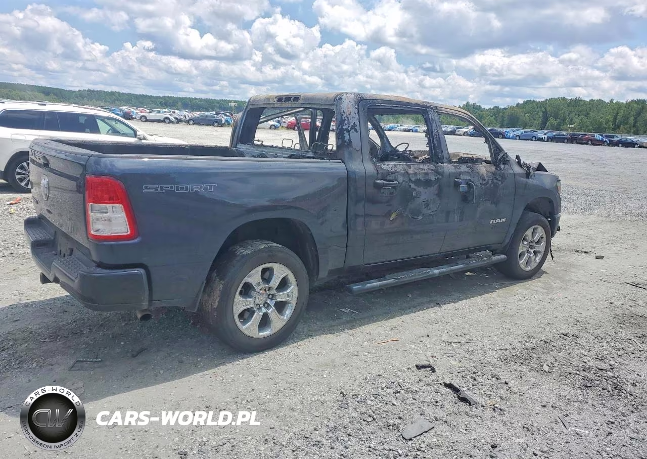 2020 Ram 1500 Big Horn-Lone Star VIN:1C6RREFG8LN229605 - 3