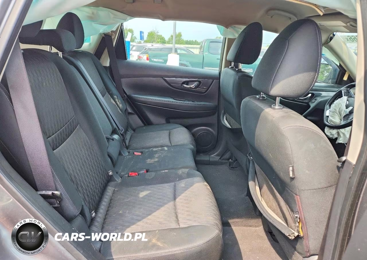 2018 Nissan Rogue S VIN:KNMAT2MV7JP539088 - 11
