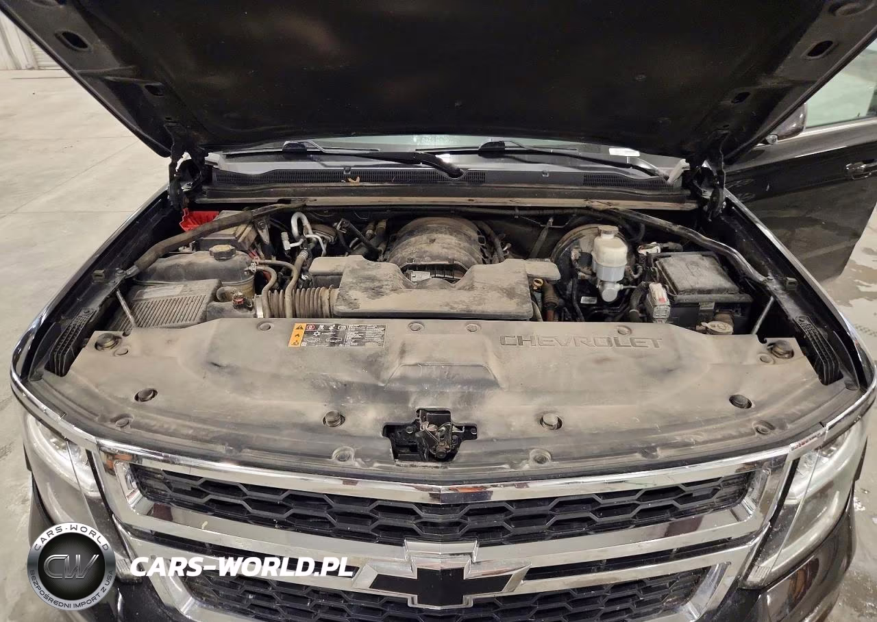2019 Chevrolet Suburban K1500 Lt VIN:1GNSKHKC8KR215429 - 12