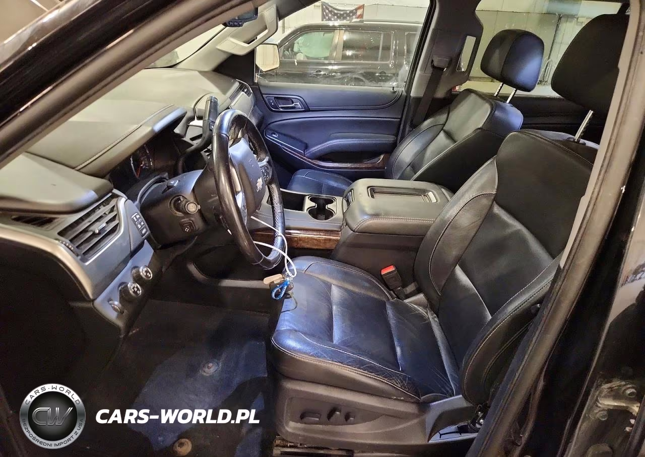 2019 Chevrolet Suburban K1500 Lt VIN:1GNSKHKC8KR215429 - 7