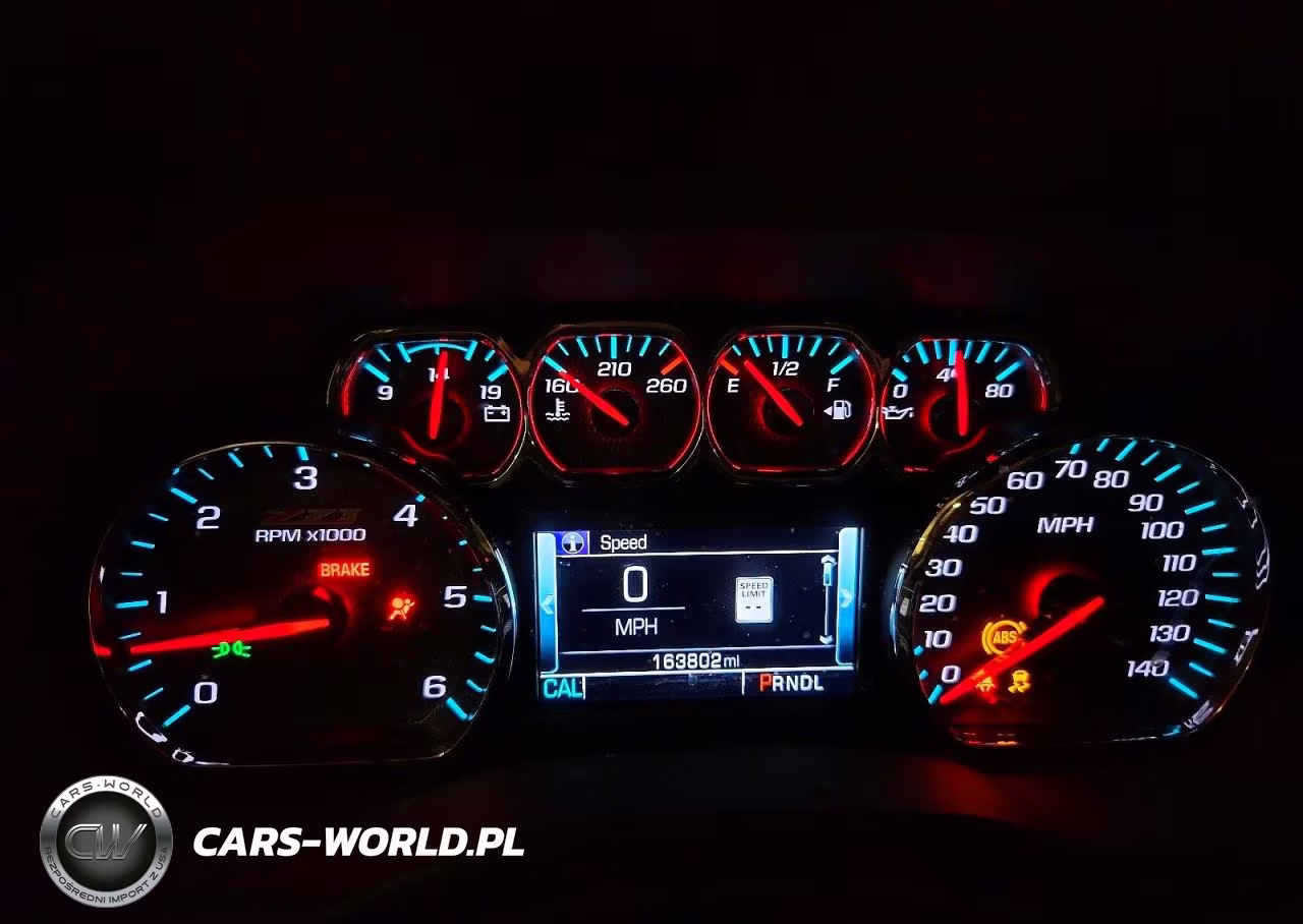 2019 Chevrolet Suburban K1500 Lt VIN:1GNSKHKC8KR215429 - 9