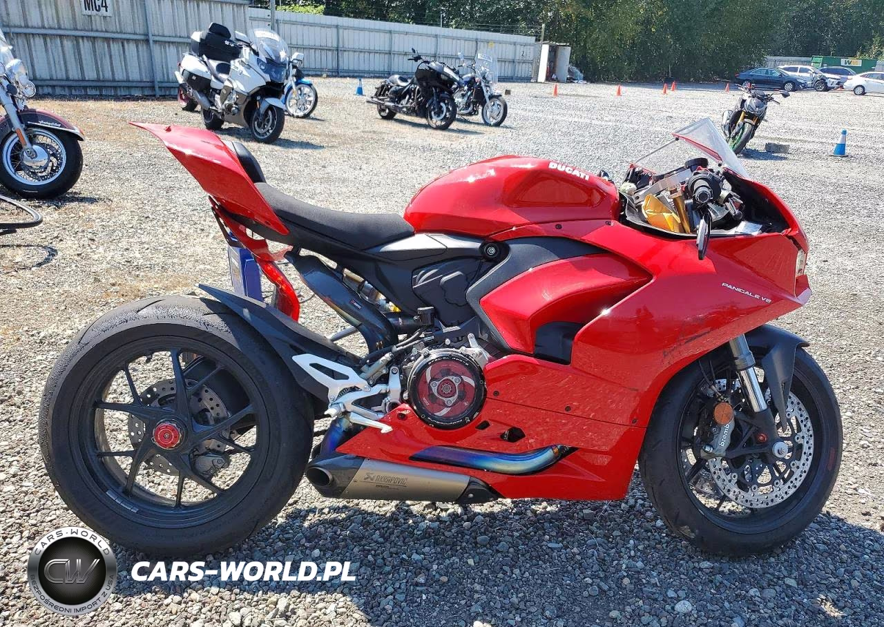 2025 Ducati Panigale V2 – zdjęcie 1 z 9