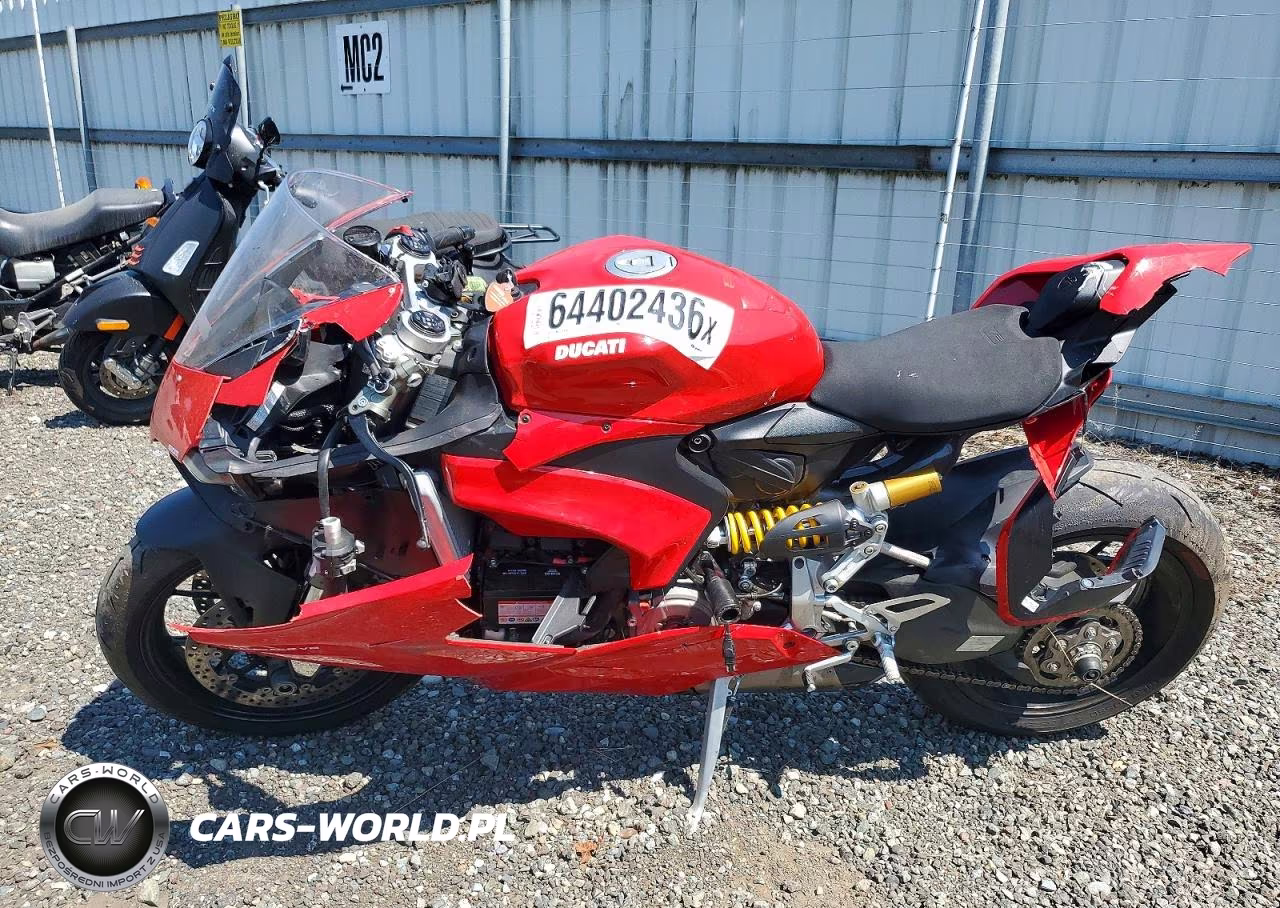2025 Ducati Panigale V2 VIN:ZDMHAATW7SB015712 - 3