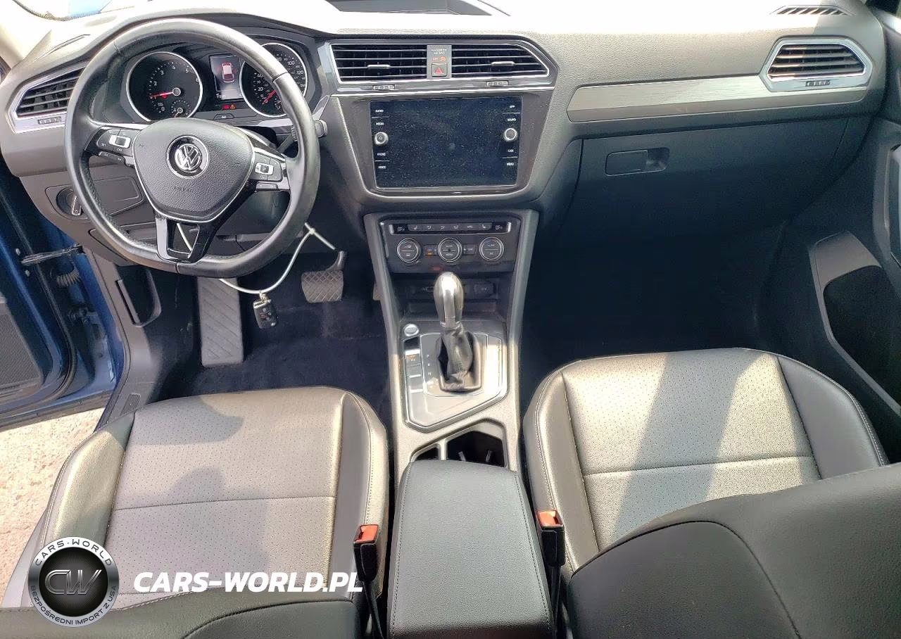 2018 Volkswagen Tiguan Se VIN:3VV3B7AX7JM105369 - 8