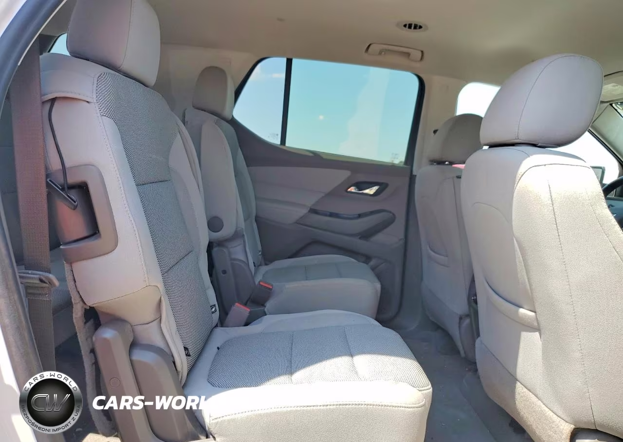 2020 Chevrolet Traverse Lt VIN:1GNERGKW8LJ159697 - 11
